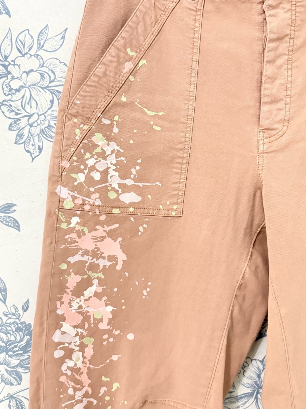 Pilcro Peach Painter-Splatter Wide Leg Pants - Picture 6 of 9